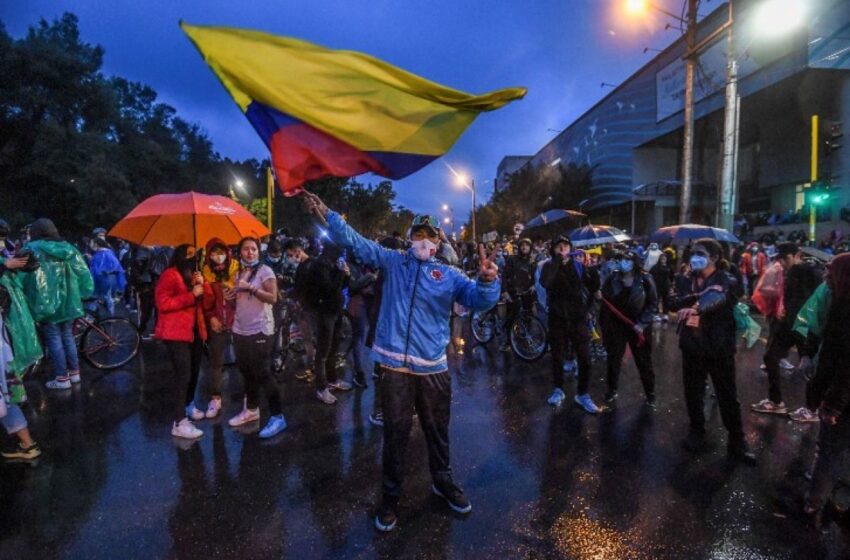  La Unión Europea también condena la violencia contra manifestantes del paro nacional