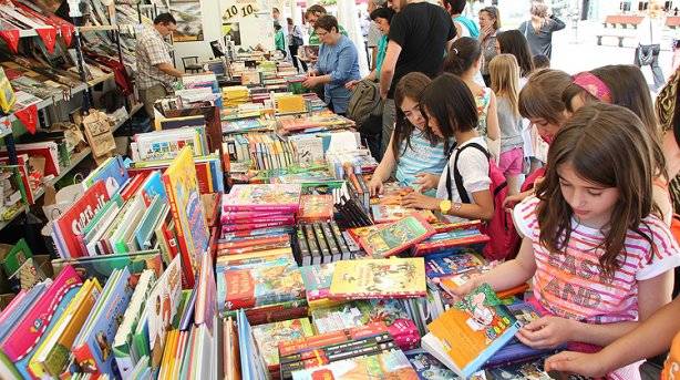  Libreria Movil,en La Plata Huila. (ver video)